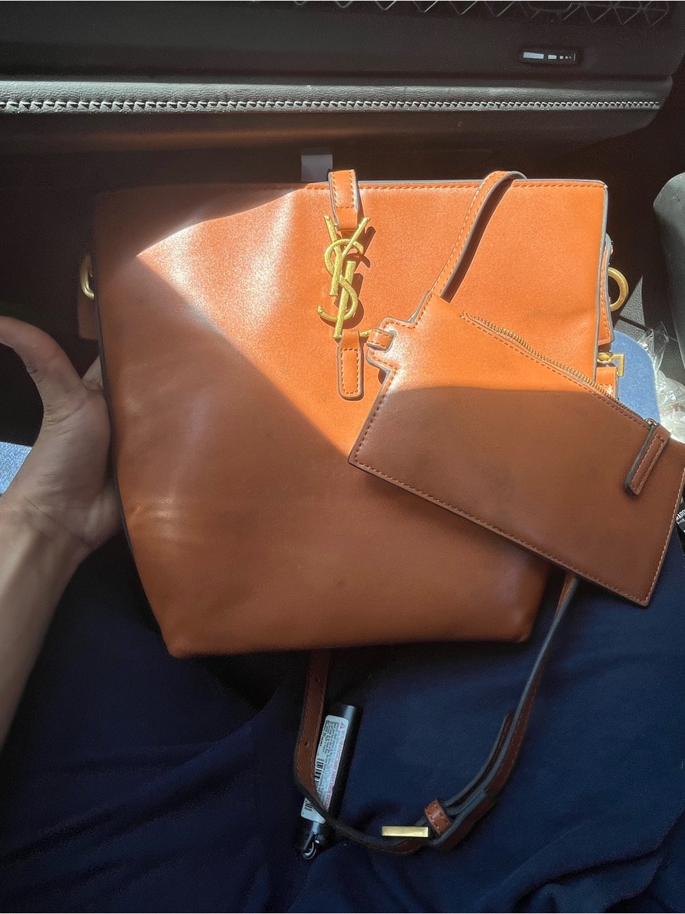 Saint Laurent Tan Leather Messenger Bag with Gold YSL Logo - Picture 4 of 6